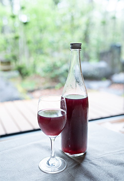 農薬除草剤不使用しそジュース